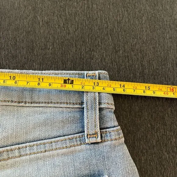 Hudson Women's Devon High Rise Biker Blue Denim Shorts, Size 24 NWT - Picture 8 of 10